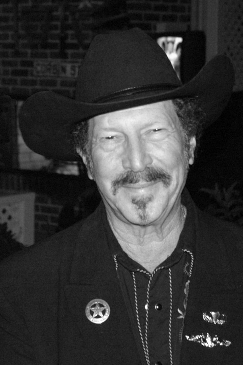 Picture of Kinky Friedman. licensed under the terms of the cc-by-2.0